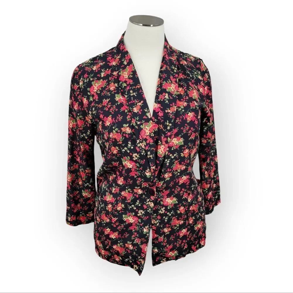 Vintage Black and Red Floral Women's Blazer Jacket